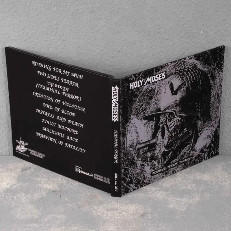 holy-moses-terminal-terror-cd-digi-outside-2048-d486664e-522b-11ee-8e27-64eeb7036dfe-jpg-33479-jpg-52852-800x800.webp
