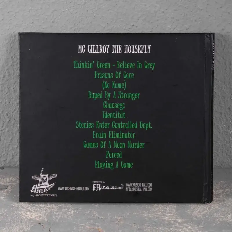 incubator-mc-gillroy-the-housefly-cd-digi-back-2048-0621ed4d-5235-11ee-8e27-64eeb7036dfe-jpg-31274-jpg-64911-800x800.webp