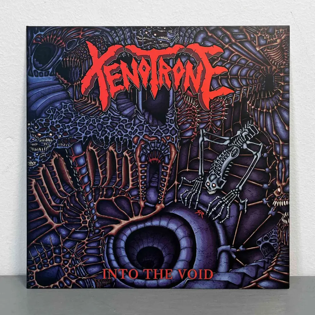 xenotrone-into-the-void-lp-gatefold-amethyst-vinyl-152908-1920x1920.webp