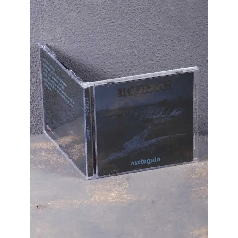 ulvegr-arctogaia-cd-outside-1536-2048-5a112336-00d0-11ec-8dbc-1831bf4e2dbb-jpg-28871-jpg-48180-800x800.webp