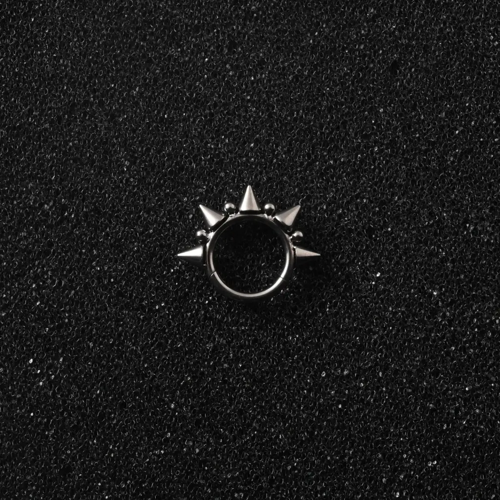 Пірсинг кільце клікер септум з шипами 16 G