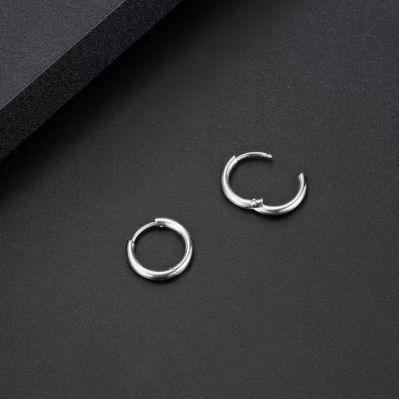 Сережки-кільця металеві 10 мм