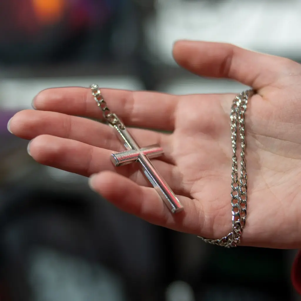 Кулон на ланцюжку Хрест металевий