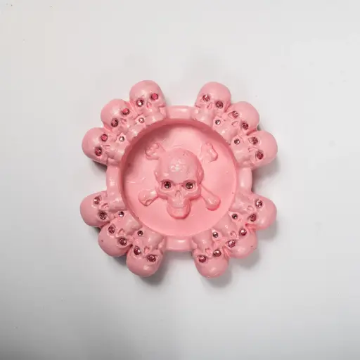 [11989] Гіпсова попільничка Черепи зі стразами рожева