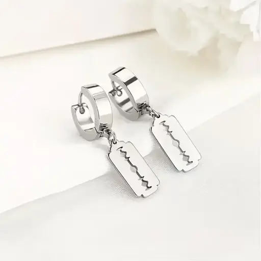 [12086] Сережки металеві Лезо 